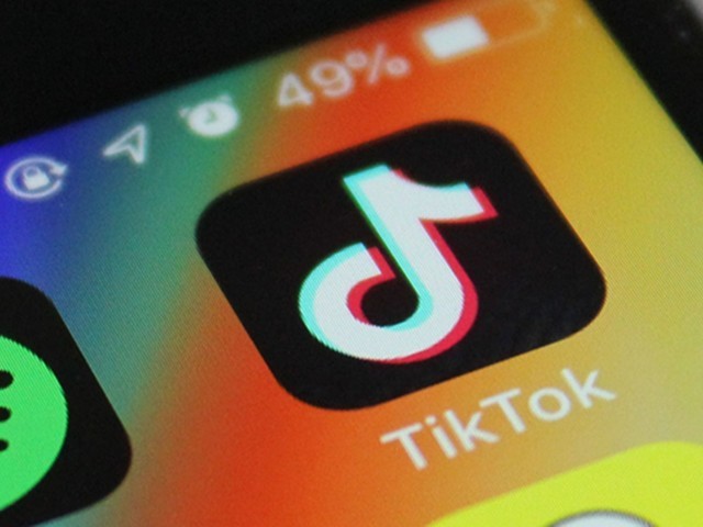 TikTok 首席执行官 凯文 · 梅耶尔辞任引起众多网络媒体关注